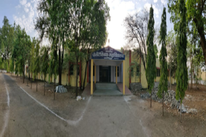 https://cache.careers360.mobi/media/colleges/social-media/media-gallery/41362/2021/11/5/Campus Full View of VM Government Polytechnic College Narsinghpur_Campus-View.png